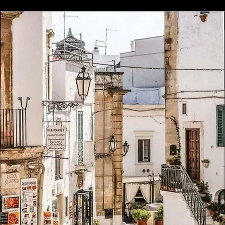 בית נופש Borgo Bianco אוסטוני