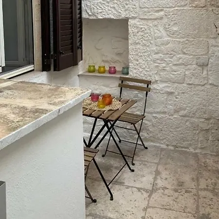 Borgo Bianco * אוסטוני